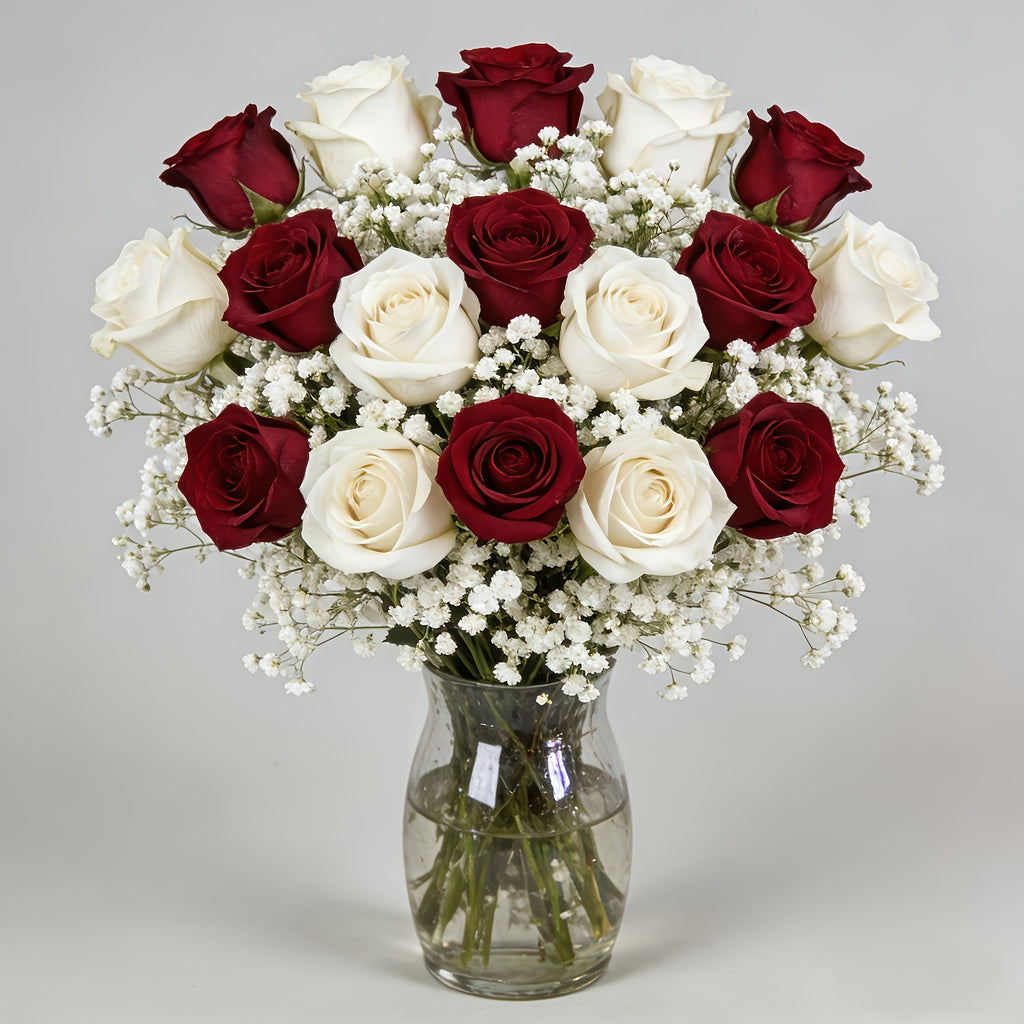 14pcs Red And White Mixed Rose Artificial Flower Bouquet: 10pcs White Baby'S Breath, 2pcs Red Roses, 2pcs White Roses. High-End Artificial Flowers, Never Wilt, Zero Maintenance Required. Suitable for Valentine'S Day, Christmas, New Year'S Parties