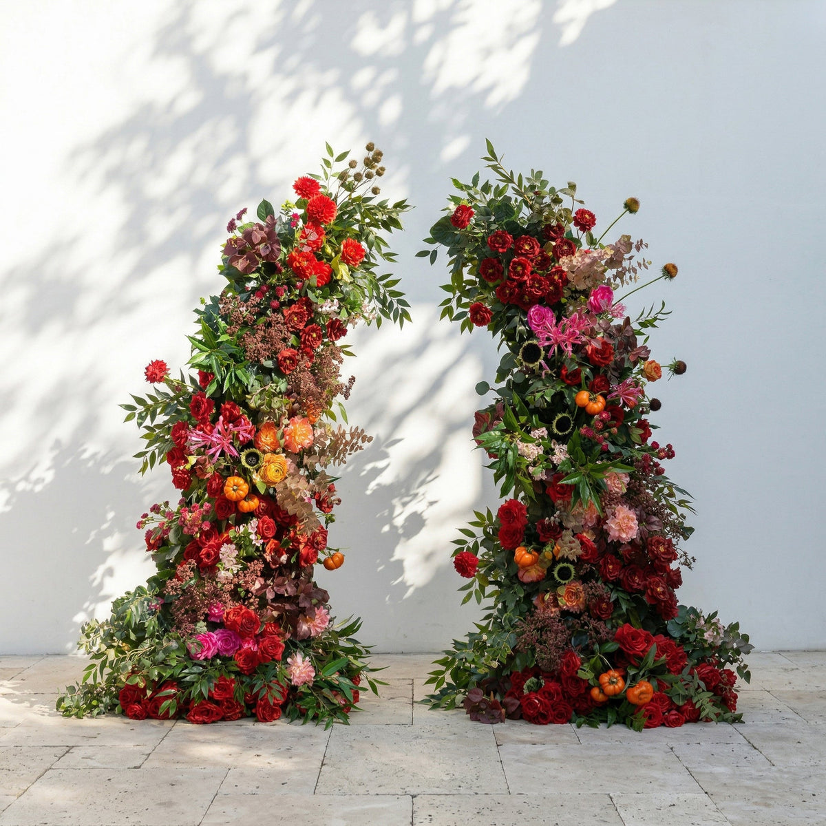 Pervia Horn Arch: Autumn Style Luxury Red & Orange Color Floral Arch for Elegant for Elegant Weddings & Events Decor Incuding Frame | Event Floral Decor