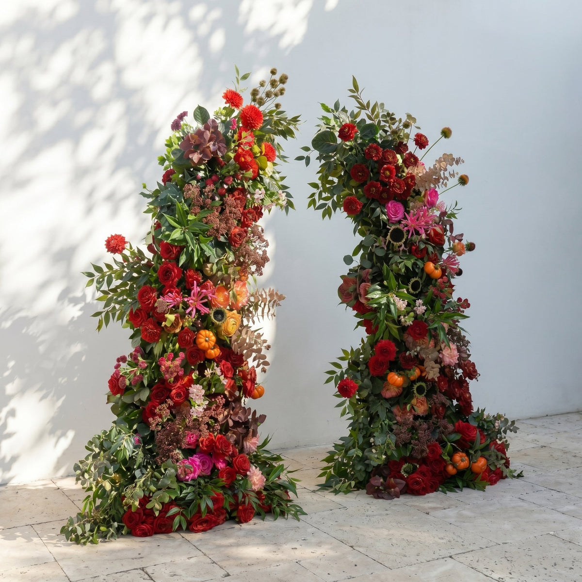 Pervia Horn Arch: Autumn Style Luxury Red & Orange Color Floral Arch for Elegant for Elegant Weddings & Events Decor Incuding Frame | Event Floral Decor